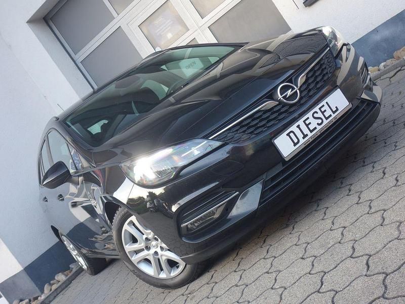 Schwarz Gebraucht 2022 Opel Astra Business Kombi | 11.500 € (Guter Preis) - Bild 1/4