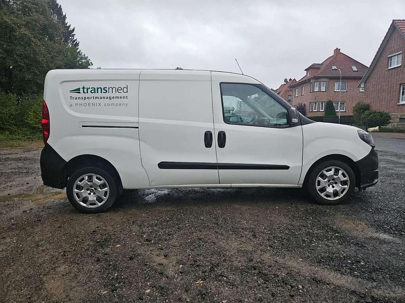 Gebraucht 2021 Fiat Doblò Van / Kleinbus | 4.800 € (Guter Preis) - Bild 1/4