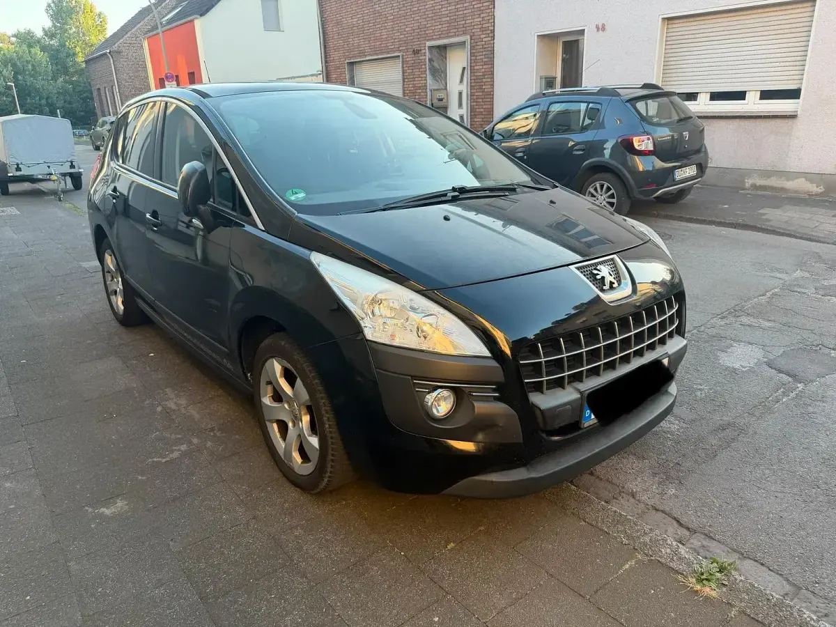 Gebraucht Peugeot 3008 150 PS (110 kW) 2012 Schwarz Kombi
