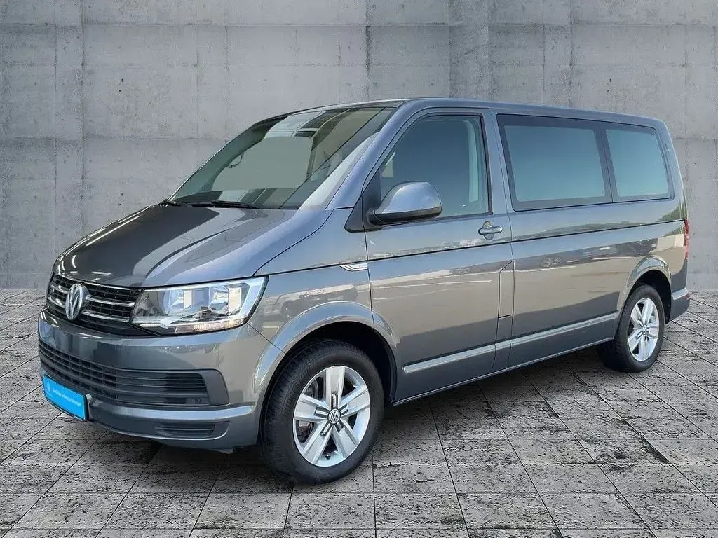Gebraucht VW Multivan Comfortline 150 PS (110 kW) 2019 Indiumgrau metallic Van / Kleinbus