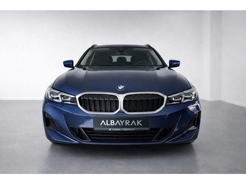 Gebraucht BMW 320 Shadowline 190 PS (139 kW) 2023 Phytonicblau (metallic) Kombi