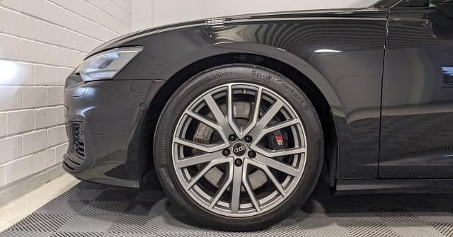 Gebraucht Audi S6 Ambiente 344 PS (253 kW) 2023 Metallic Kombi