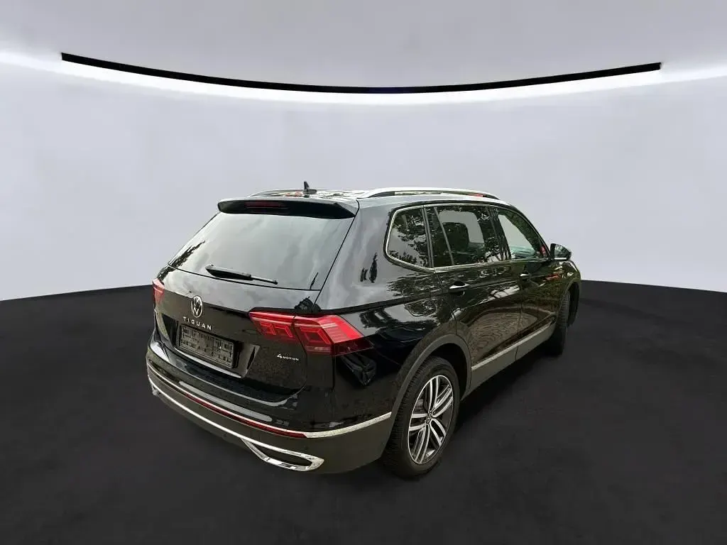 Gebraucht VW Tiguan Allspace Elegance 190 PS (139 kW) 2022 Schwarz SUV