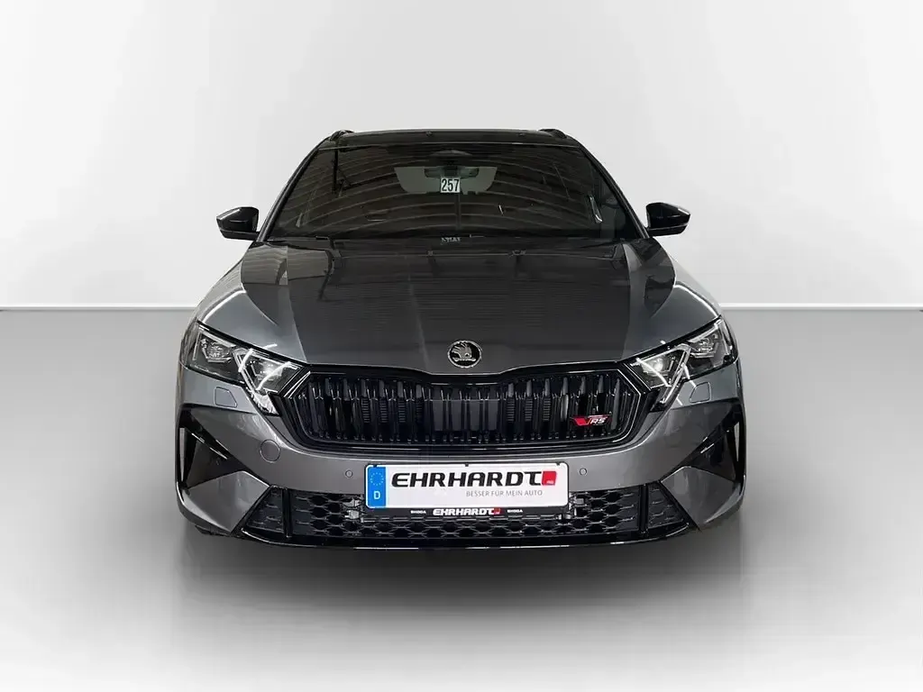 Neu Skoda Octavia RS 265 PS (194 kW) 2026 Grau Kombi