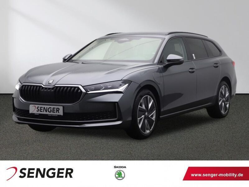 Grau Neu 2025 Skoda Superb Selection Kombi | 54.690 € - Bild 1/4