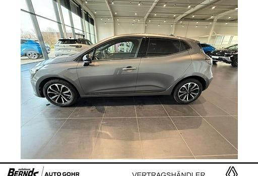 Neu Renault Clio V Techno 115 PS (84 kW) 2025 Grau Limousine