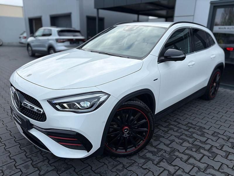 Gebraucht Mercedes GLA200 AMG 163 PS (119 kW) 2020 Weiß SUV