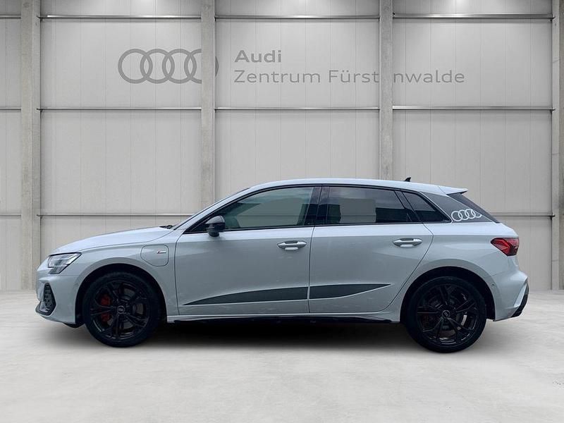 Neu Audi A3 Sport 272 PS (200 kW) 2026 Gletscherweiß metallic Limousine