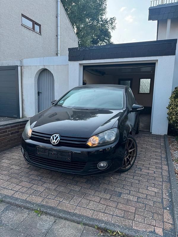 Schwarz Gebraucht 2009 VW Golf VI Limousine | 5.700 € (Fairer Preis) - Bild 1/4
