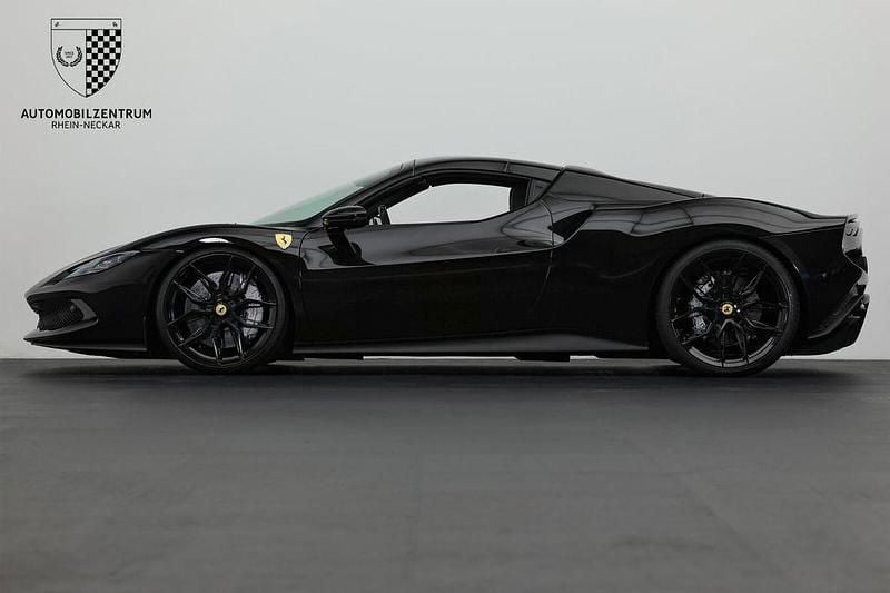 Neu Ferrari 296 829 PS (609 kW) 2026 Nero daytona wb Cabrio