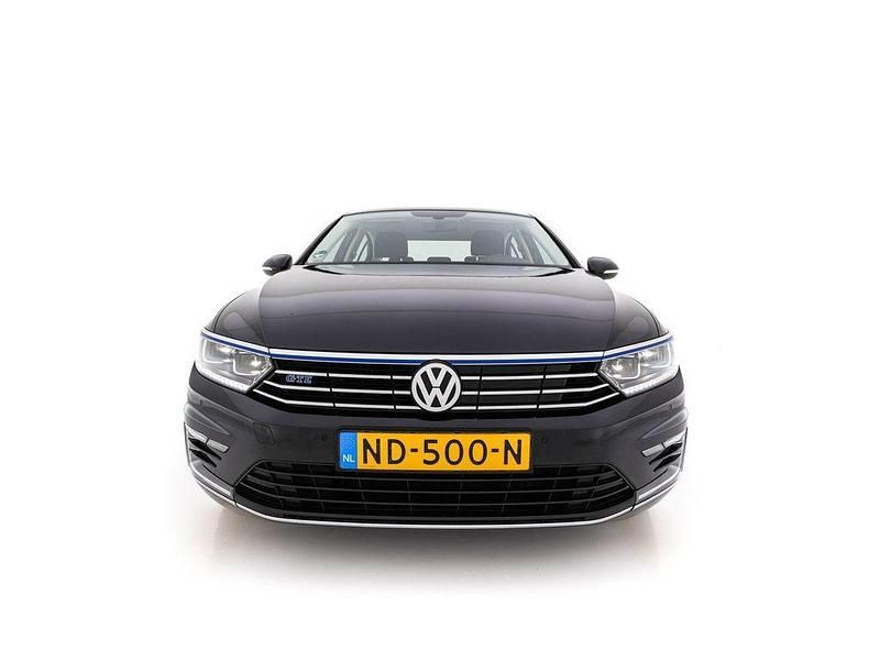 Gebraucht VW Passat GTE 218 PS (160 kW) 2016 Schwarz Limousine