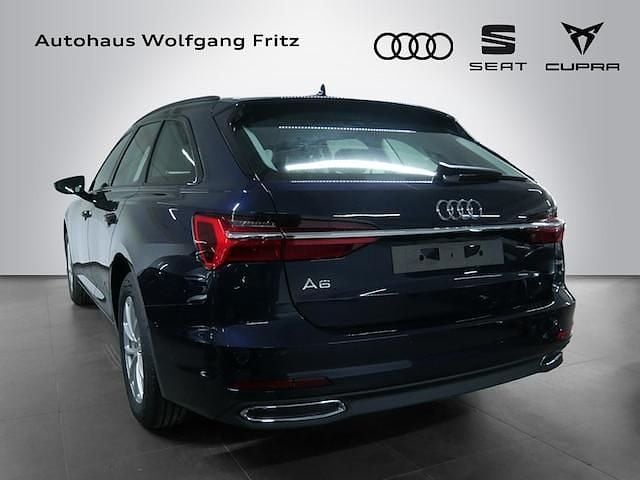 Gebraucht Audi A6 Ambiente 265 PS (194 kW) 2023 Blau Kombi