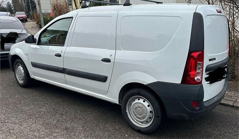 Gebraucht Dacia Logan 84 PS (61 kW) 2011 Weiß Van