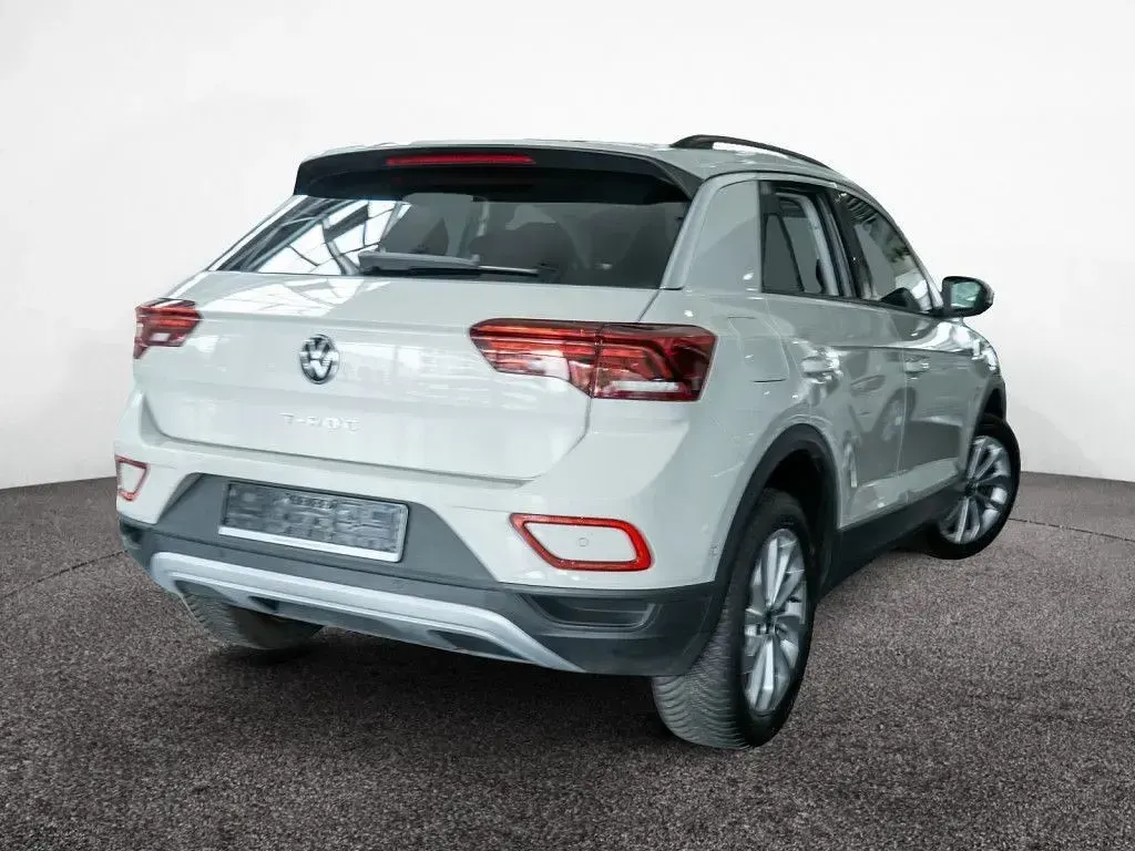 Gebraucht VW T-Roc Life 150 PS (110 kW) 2023 Grau SUV