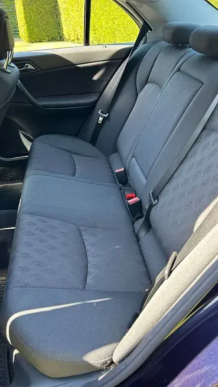 Gebraucht Mercedes C180 Classic 143 PS (105 kW) 2004 Blau Limousine