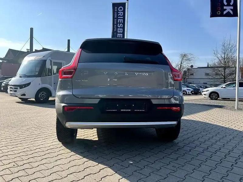 Gebraucht Volvo C40 94 kW (129 PS) 2023 Vapour grey metallic SUV