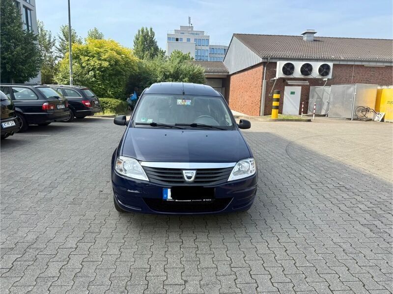 Blau Gebraucht 2012 Dacia Logan MCV Kombi | 1.750 € (Superpreis) - Bild 1/4