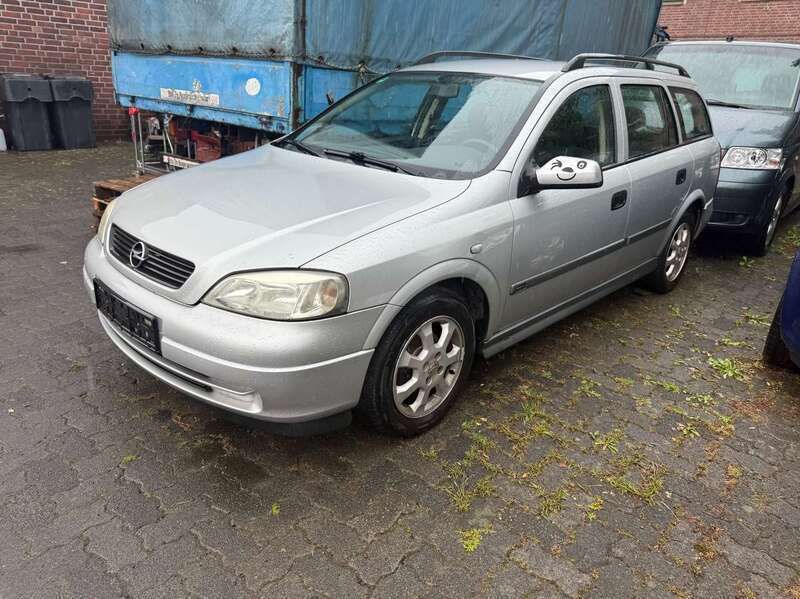 Silber Gebraucht 2000 Opel Astra Kombi | 479 € (Superpreis) - Bild 1/4