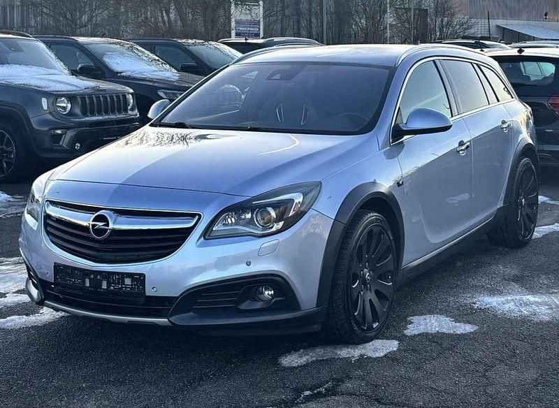 Gebraucht Opel Insignia Sport 170 PS (125 kW) 2015 Blau Kombi