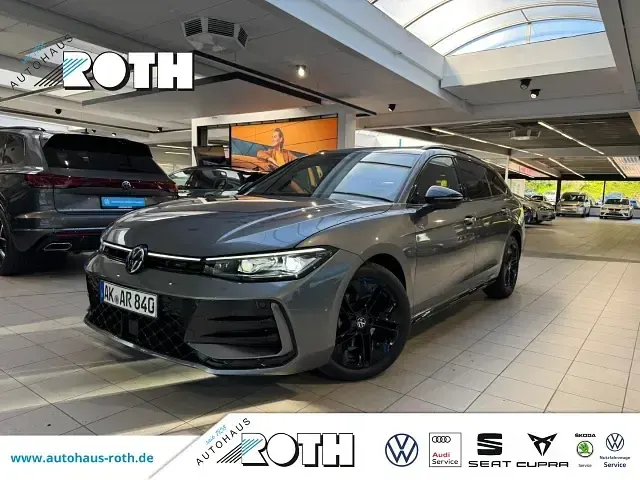Gebraucht VW Passat IQ Drive 150 PS (110 kW) 2025 Kombi
