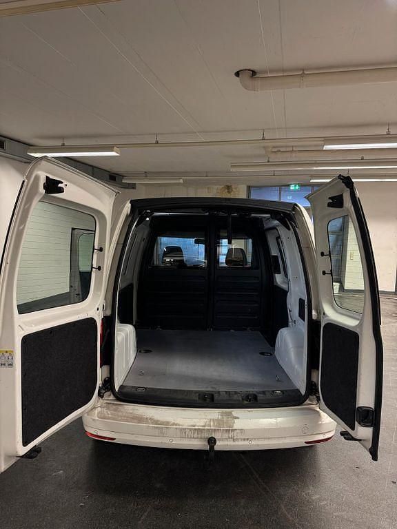 Gebraucht VW Caddy Beach 102 PS (75 kW) 2016 Weiß Van / Kleinbus