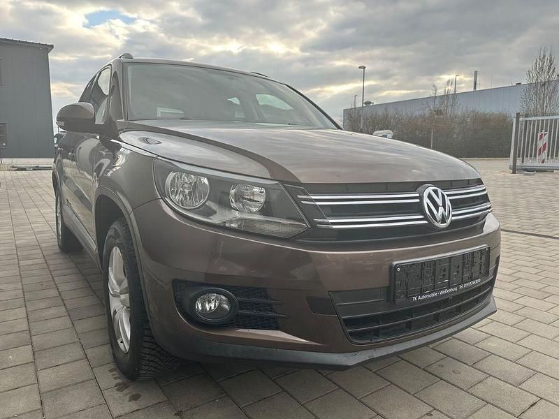 Gebraucht VW Tiguan Trendline 160 PS (117 kW) 2012 Braun SUV
