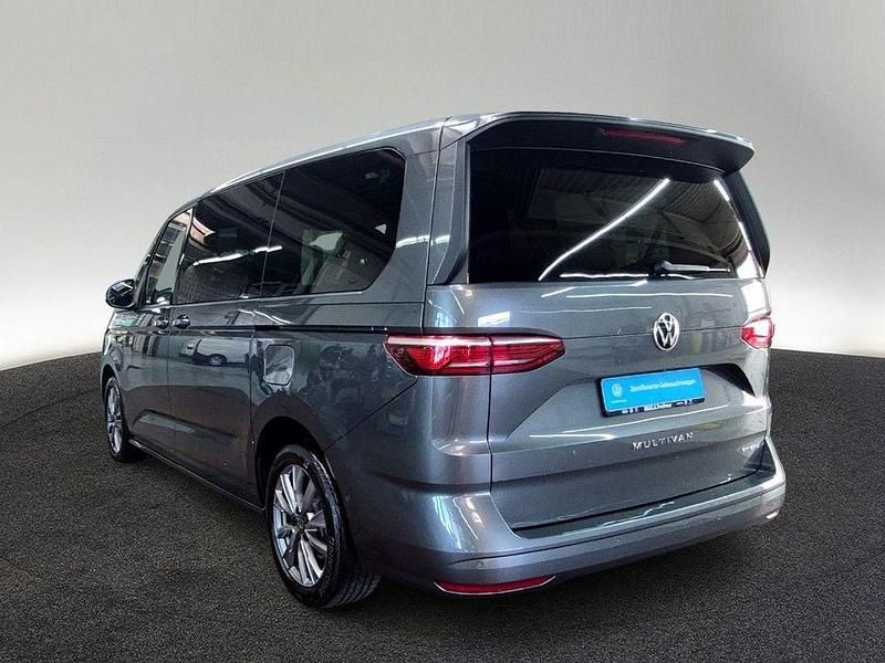 Second-hand VW Multivan Energetic 218 CP (160 kW) 2022 Gri Monovolum
