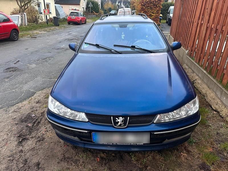 Blau Gebraucht 2002 Peugeot 406 Kombi | 1.000 € - Bild 1/4