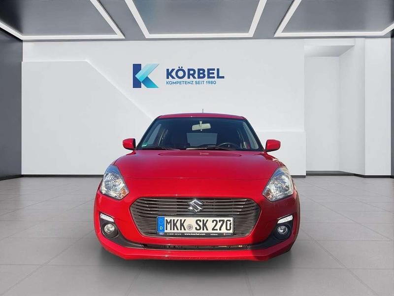 Gebraucht Suzuki Swift Comfort 111 PS (81 kW) 2017 Rot Kleinwagen