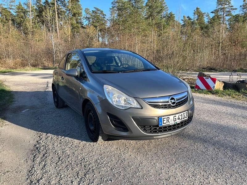 Gebraucht Opel Corsa Active 87 PS (63 kW) 2013 Grau Kleinwagen
