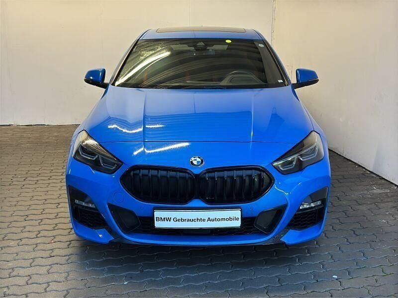 Gebraucht BMW 220 Performance 192 PS (141 kW) 2024 Misano blau metallic Coupé