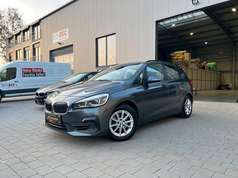 Gebraucht BMW 218 Active Tourer Advantage 140 PS (102 kW) 2018 Grau Van / Kleinbus