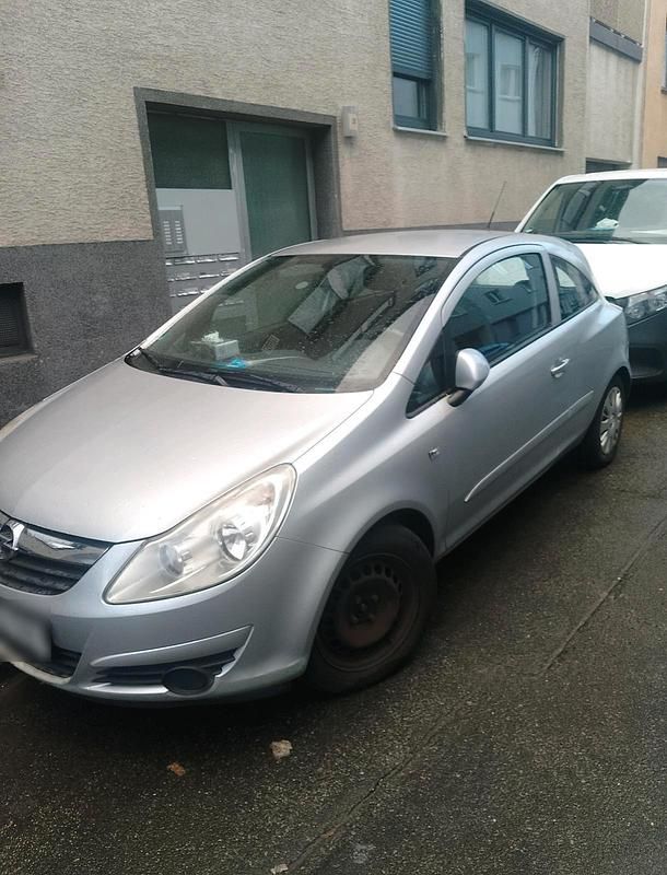 Gebraucht Opel Corsa 80 PS (58 kW) 2007 Silber Kleinwagen