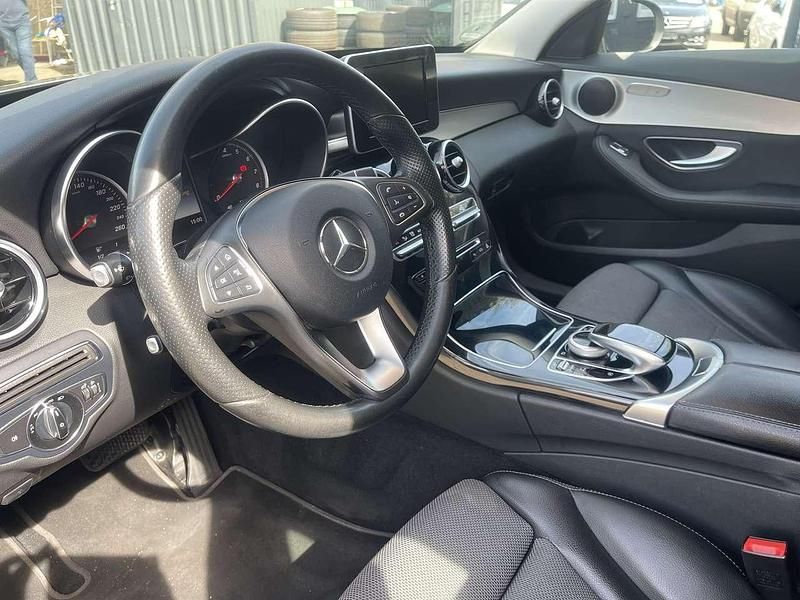 Second-hand Mercedes C180 Avantgarde 156 CP (114 kW) 2016 Argintiu Break