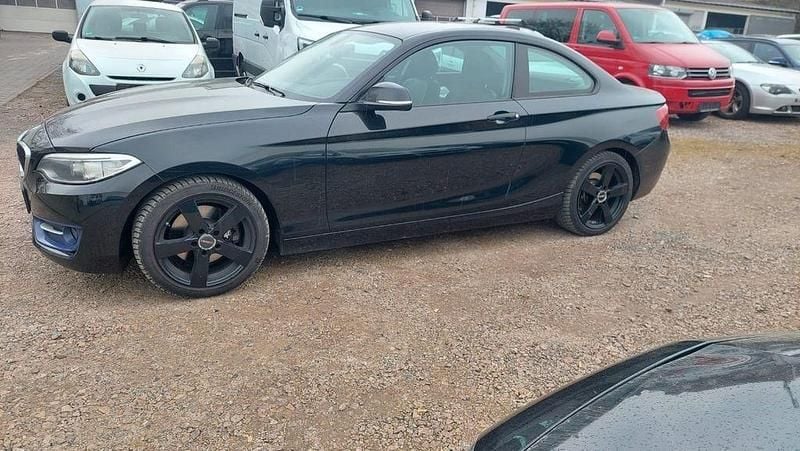 Gebraucht BMW 220 184 PS (135 kW) 2014 Schwarz Coupé