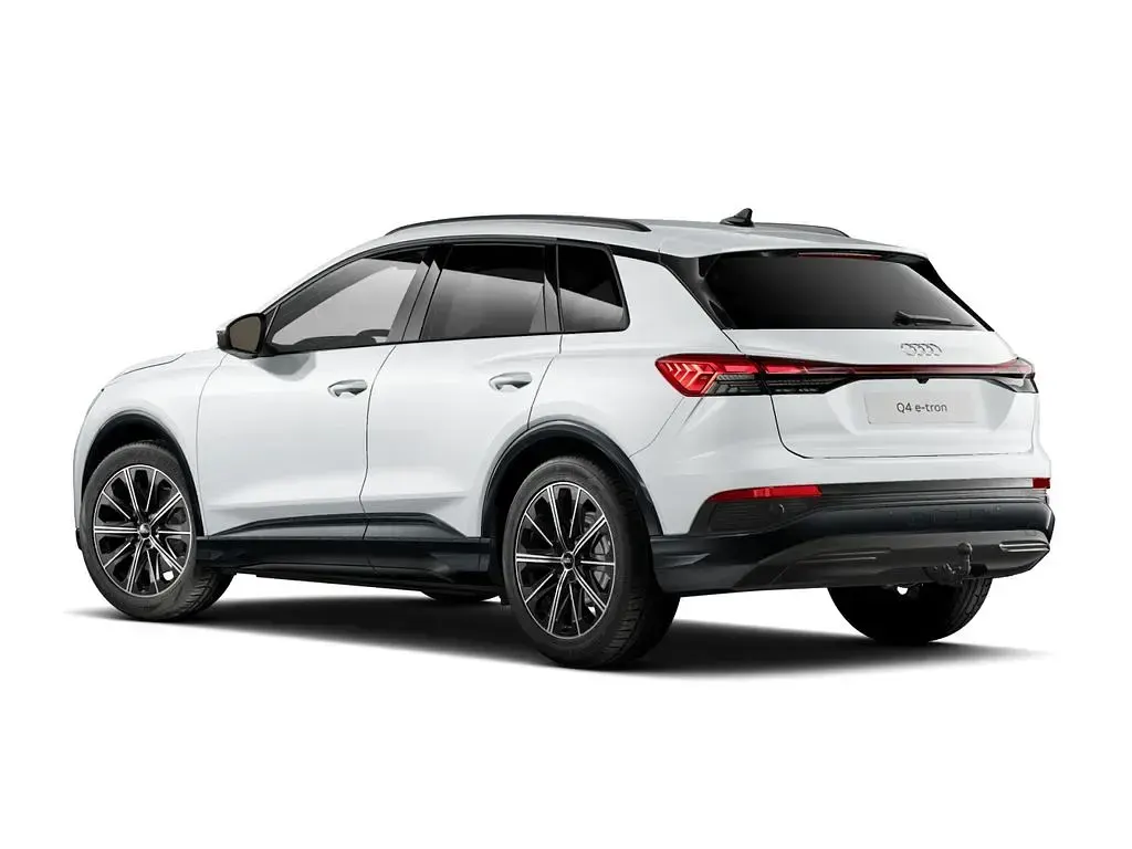 Second-hand Audi Q4 e-tron Ambiente 150 kW (204 CP) 2025 Alb SUV
