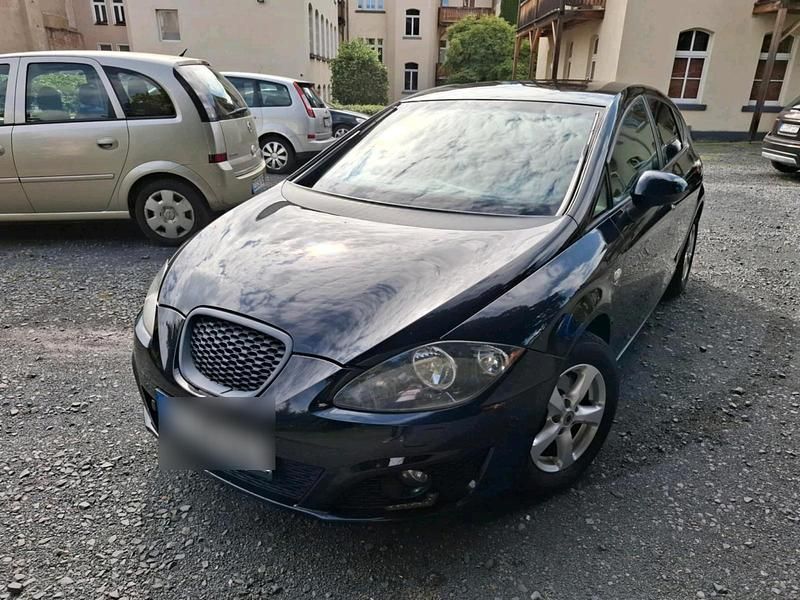 Schwarz Gebraucht 2009 Seat Leon Limousine | 2.300 € (Guter Preis) - Bild 1/4