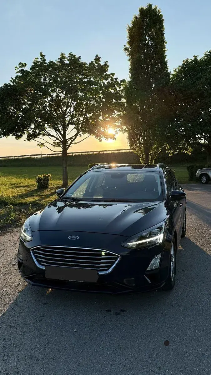 Gebraucht Ford Focus Cool & Connect 150 PS (110 kW) 2020 Blau Kombi