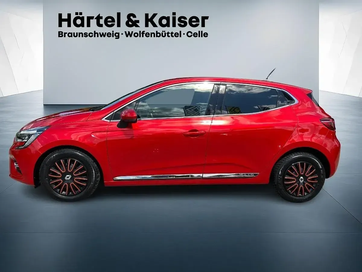 Gebraucht Renault Clio Intens 101 PS (74 kW) 2020 Dezirrotmetallic (rot)