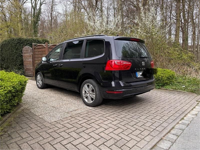 Gebraucht Seat Alhambra 140 PS (102 kW) 2014 Schwarz Van / Kleinbus