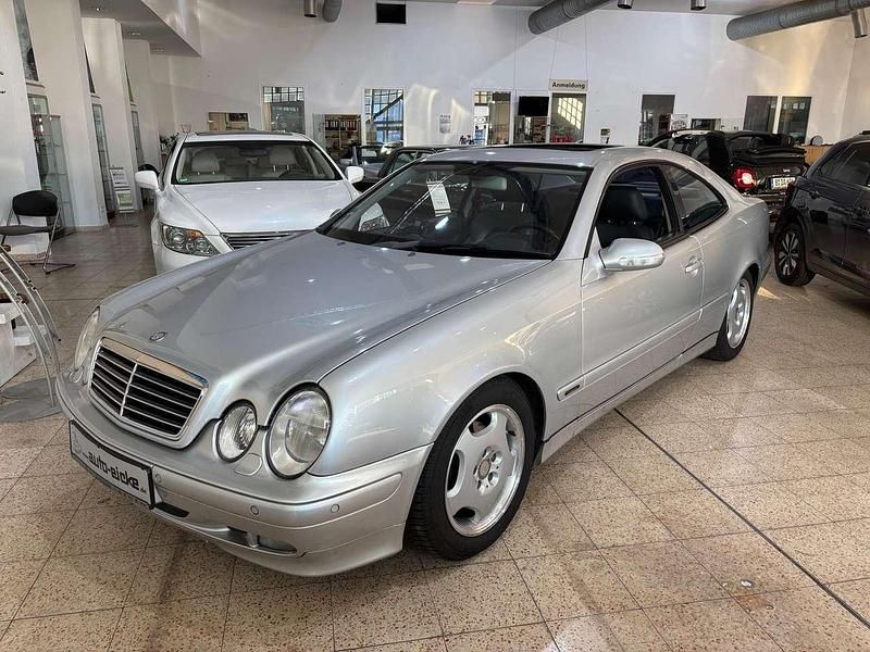 Silber Gebraucht 2003 Mercedes CLK230 Avantgarde Coupé | 8.700 € - Bild 1/4