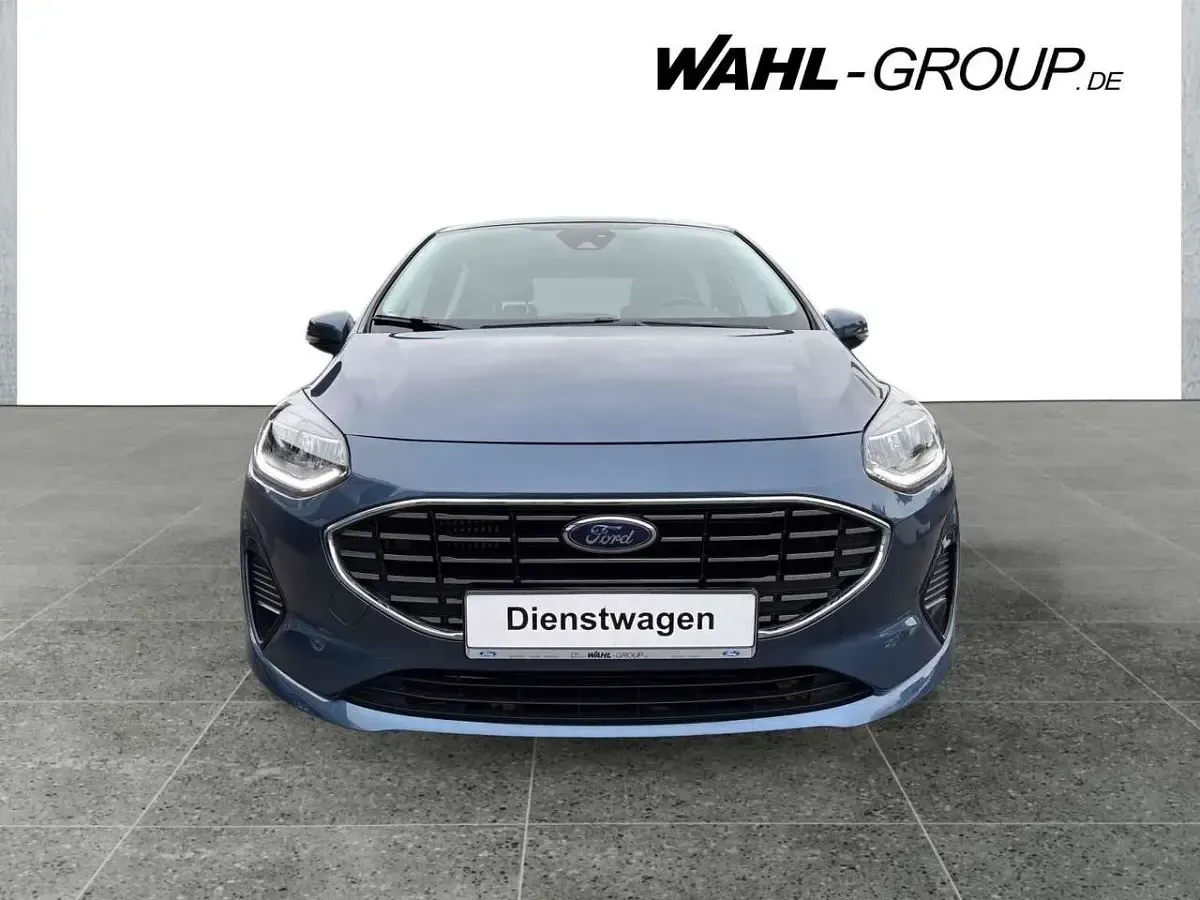 Gebraucht Ford Fiesta Titanium 125 PS (91 kW) 2023 Chromablau Kleinwagen