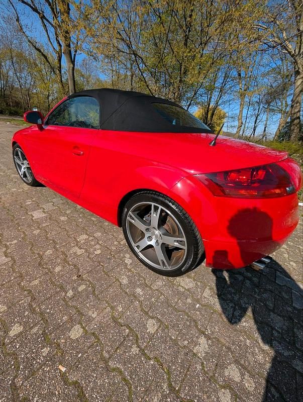 Gebraucht Audi TT 199 PS (146 kW) 2007 Rot Coupé