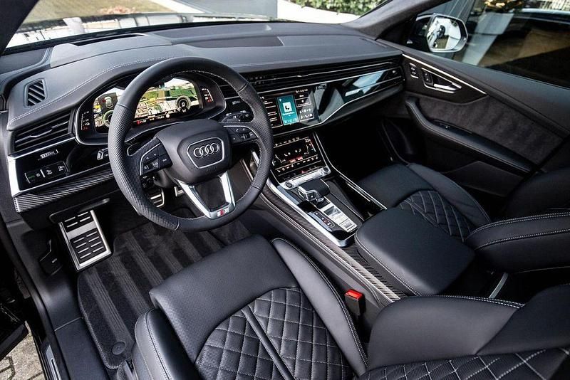 Gebraucht Audi Q8 Competition 489 PS (359 kW) 2025 Schwarz SUV