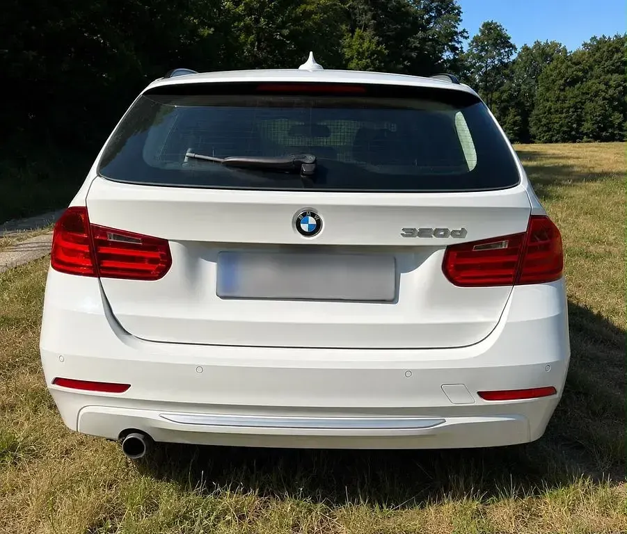 Gebraucht BMW 320 184 PS (135 kW) 2013 Weiß Kombi