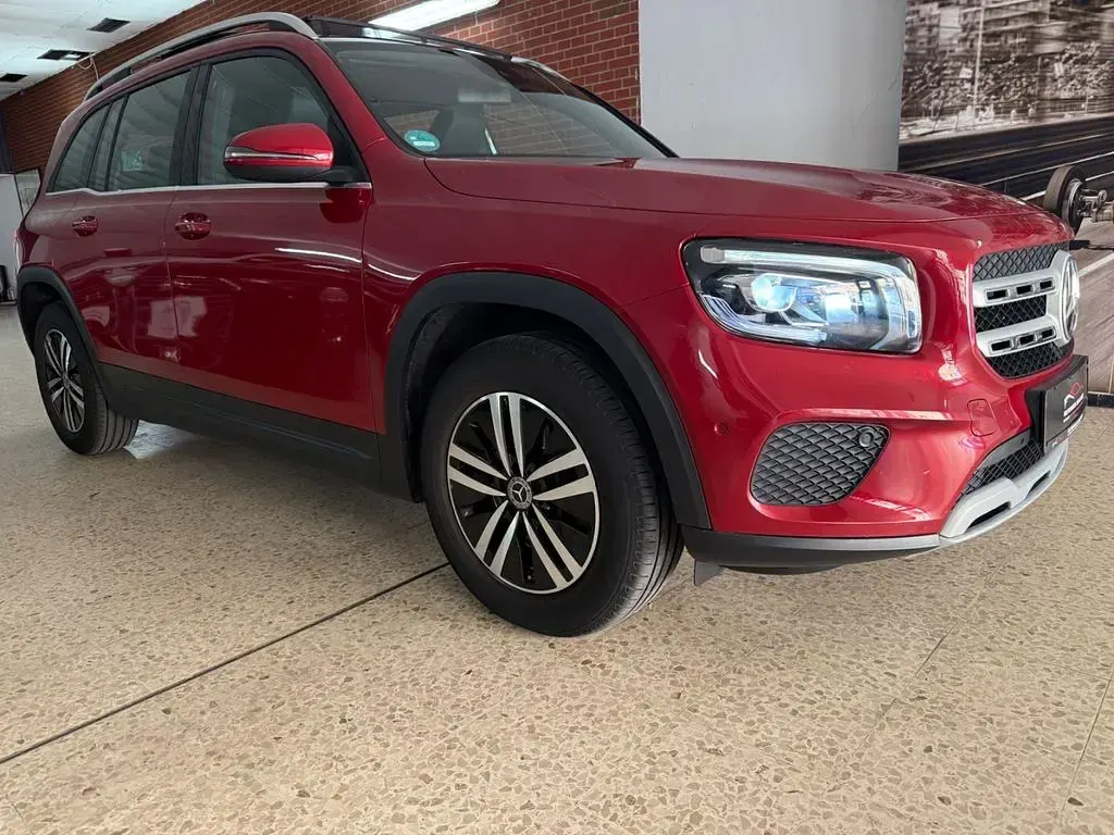 Gebraucht Mercedes GLB200 150 PS (110 kW) 2021 Rot SUV