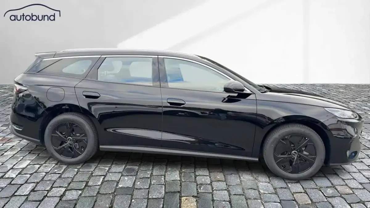 Neu BYD Seal Boost 184 PS (135 kW) 2025 Schwarz Kombi