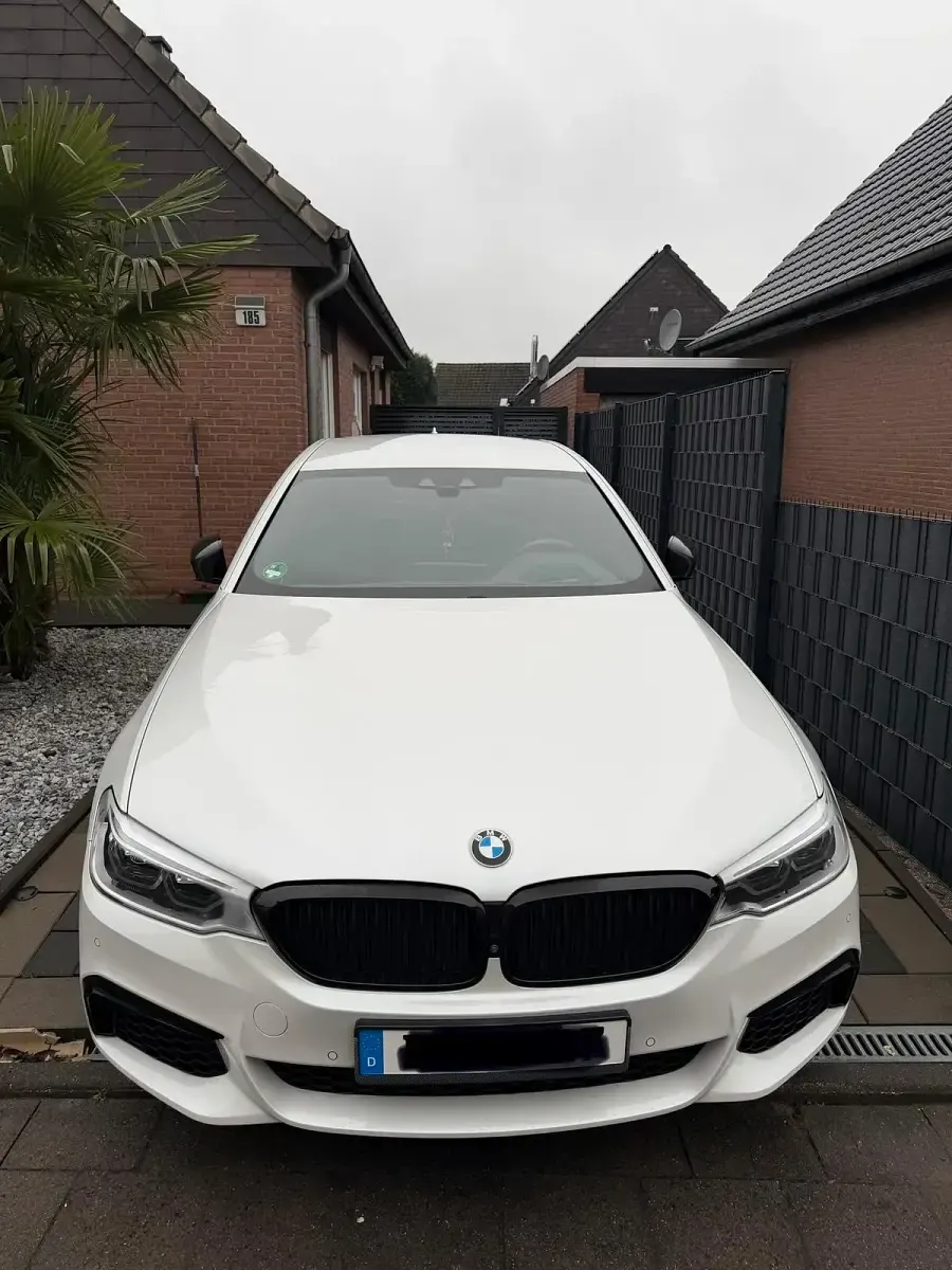 Gebraucht BMW M550 Performance 462 PS (339 kW) 2018 Weiß Limousine