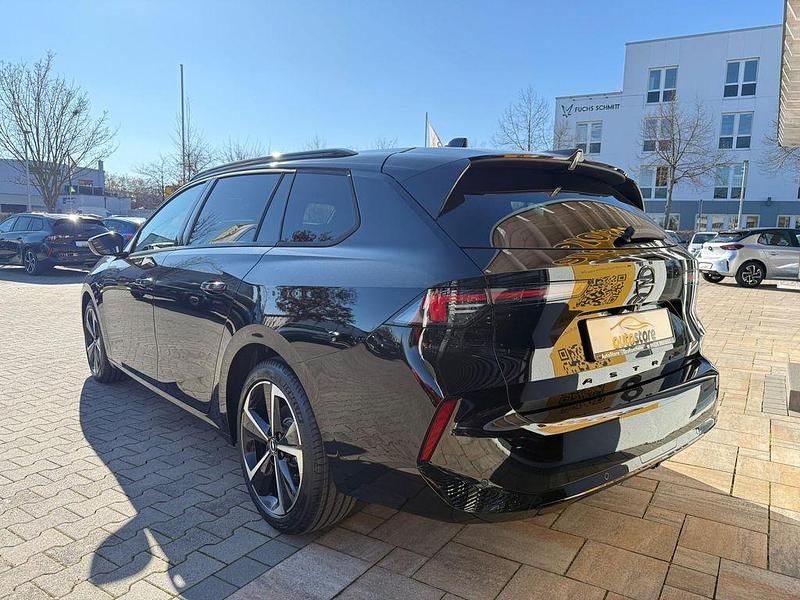 Neu Opel Astra 131 PS (96 kW) 2025 Grau Kombi