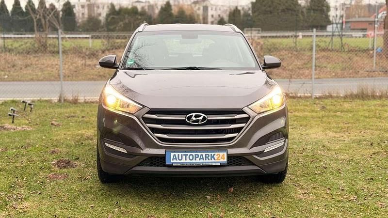 Gebraucht Hyundai Tucson GO! 177 PS (130 kW) 2017 Braun SUV